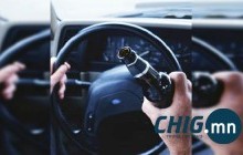 Эрхээ хасуулсан жолооч согтуудаа бусдын машиныг хулгайлан осол гаргажээ 