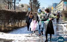 Эмэгтэйчүүд эрчүүдээс ₮500 мянгаар бага цалин авч байна