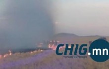 Хэнтийд автомашин шатсанаас үүдэж, 700 га талбай түймэрт өртлөө 