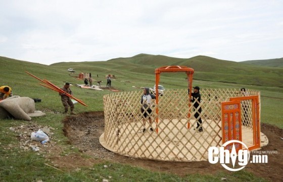 ҮЕРИЙН ГАМШИГТ ӨРТӨЖ, ОРОН ГЭРГҮЙ БОЛСОН ИРГЭДИЙН ГЭРИЙГ БАРЬЖ БАЙНА