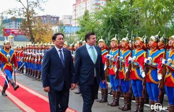 Монгол, Их Британи улс цэргийн боловсрол, боловсон хүчний чадавхыг бэхжүүлэхэд хамтран ажиллахаар санал нэгдлээ