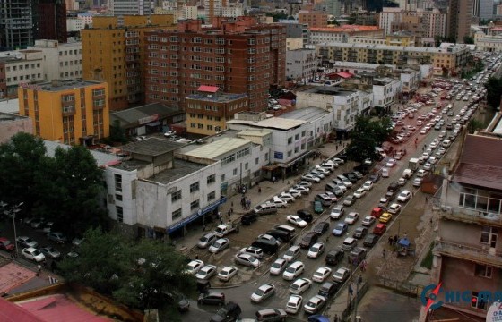 Х.Нямбаатар: Урт цагаан болон S'Outlet дэлгүүрийн барилгыг нураах ажлыг эрчимжүүлнэ