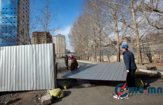 Баянзүрх дүүргийн 40 гаруй СӨХ-д хашаа буулгах мэдэгдэл хүргүүлж байна