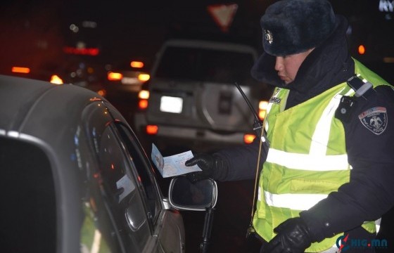 Согтуугаар тээврийн хэрэгсэл жолоодсон 44 зөрчил бүртгэгджээ