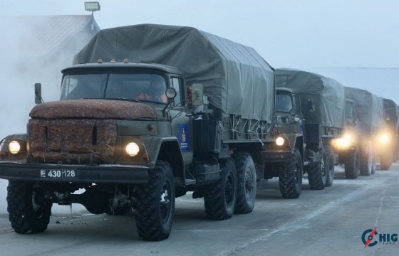 Аймаг, сумдад тараах өвс, тэжээл ачсан цуваа өнөөдөр хөдөллөө
