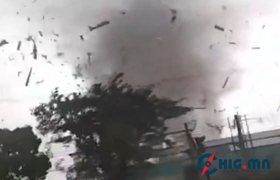 Индонез улсад хуй хар салхи дэгдэж, хоёр хүний амь эрсэджээ