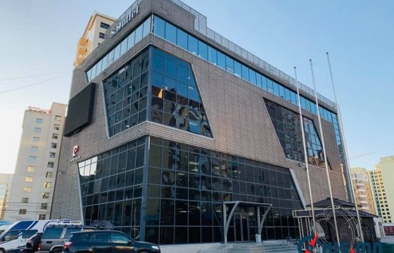 Ц.Төрхүү: ”S’Outlet” таван давхар дэлгүүрийн барилгыг дотроос нь буулгаж байна