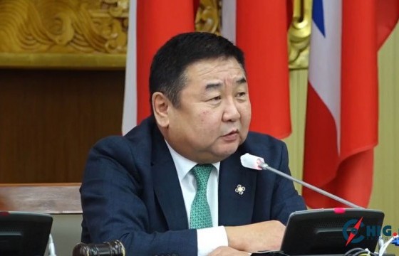 Д.Ганбат: Нохой ч шиншлэхгүй, хог болсон өвсийг 16 мянган төгрөгөөр зарсан