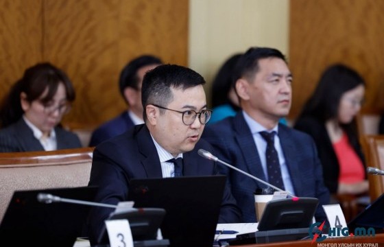 Дархануул аймаг Дархан сум, Шарын гол, Хонгор гэдэг 3 сумаа хамарсан байдлаар Дархан хот болно