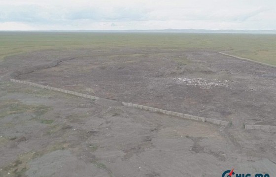 Өвөрхангай аймгийн Хархорин сумын нэгдсэн хогийн цэгийг ландфилын аргаар булшлах ажлыг зохион байгуулжээ