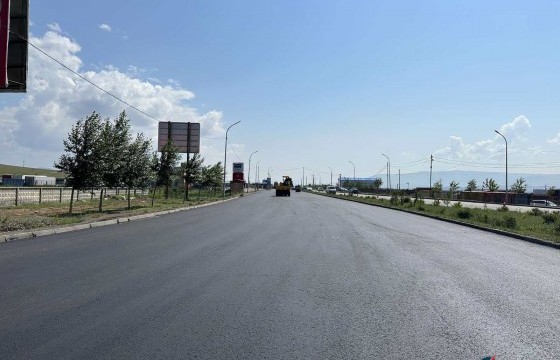 Сонгинохайрхан дүүрэг Сонсголонгийн уулзвараас баруун аймгууд салдаг уулзвар хүртэлх замд шинэчлэлтийн ажил хийгдэж байна. 