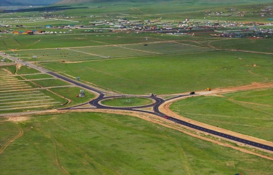 Эмээлтээс Хүй долоо худгийн аюулгүйн тойрог хүртэлх авто замыг шинэчилж байна