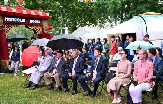 Монгол өв соёлыг харуулах “Mongolia House”-ыг Парис хотын Ла Виллет цэцэрлэгт хүрээлэнд босгожээ