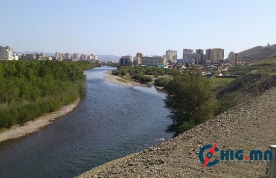 СЭРЭМЖЛҮҮЛЭГ: Согтууруулах ундаа хэрэглэсэн үедээ Туул голын усанд сэлэхээр ороод осолдсон эрэгтэйн цогцсыг олжээ