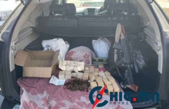 Байлдааны зориулалттай их хэмжээний сум, галт зэвсэг тээвэрлэж явсан этгээдэд холбогдох хэргийг шалгаж дуусчээ