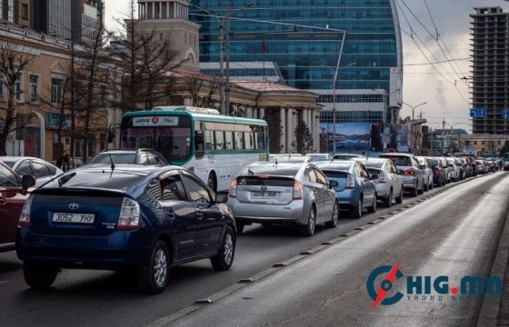 Х.Нямбаатар: Автомашины дугаарын хязгаарлалттай холбоотой зүйл санаачлаагүй