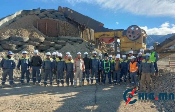 Барилга-инженерийн цэргүүд уул уурхайн үйлдвэрлэлийн ажилд оролцож байна