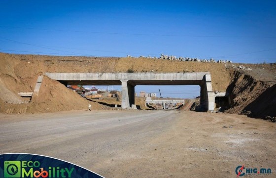 Гэмтлийн эмнэлгийг “Содон” хороололтой холбох зургаан эгнээ замын хөдөлгөөнийг 11 дүгээр сард нээнэ