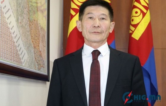 Газар орны нэр дураараа өөрчилсөн Баян-Өлгий аймгийн Засаг дарга тэргүүтэй албан тушаалтнуудад шийтгэл оногдуулав