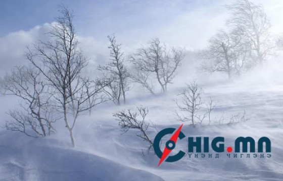 Баянхонгор, Өвөрхангай, Дундговийн нутгаар их хэмжээний нойтон цас орно