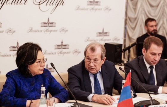 Эгийн голын уцс барихтай холбогдуулан хийгдэх байгаль орчны үнэлгээний хамтарсан ажлын хэсэг ажлаа эхлүүллээ