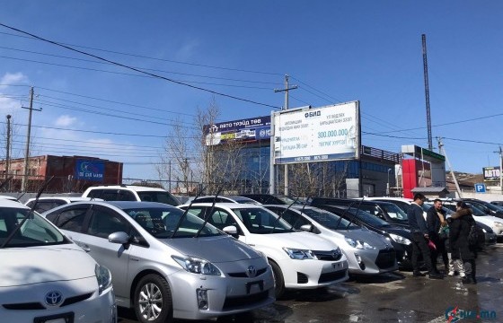 Улаанбаатар хотын өрхийн тооноос суудлын автомашины тоо 100 мянгаар олон байна