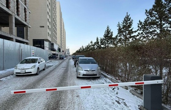 Б.Загдсамбар: СӨХ газрын зөвшөөрөлгүйгээр нийтийн эзэмшлийн зам талбайг хашаалж, хаалт тавих эрхгүй