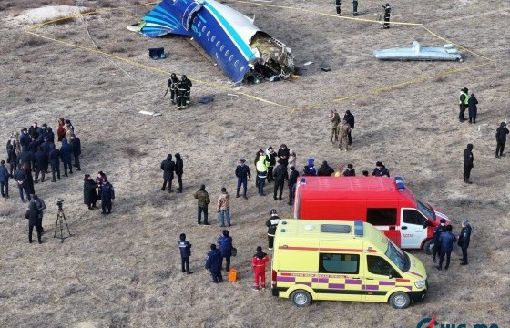 Казахстанд осолдсон Азербайжаны агаарын тээврийн онгоц хоёр удаа гаднын цохилтод өртсөн болохыг нотолжээ