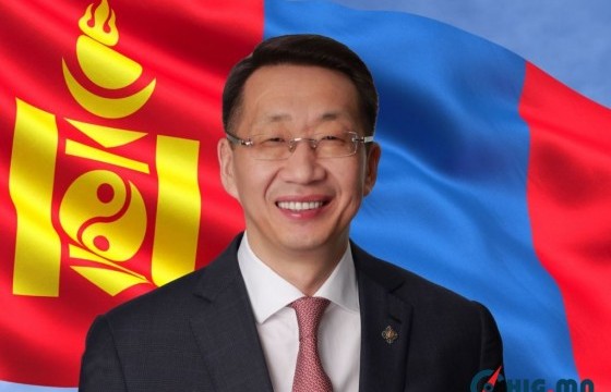 Хуулиа л дагаж хоёр хоног амарна хэмээсэн сайд хүлцэл өчлөө 