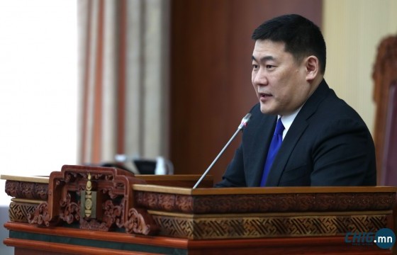 Л.Оюун-Эрдэнэ: Гашуунсухайт хил холболтын нээлтэд яваад ирэхэд дараагийн Засгийн газар зурагдчихсан байсан