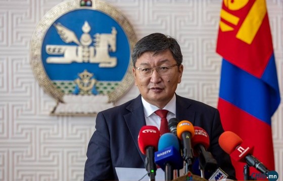 Я.Содбаатар: Өмнөх засгийн газрын сайд нараас 40 хувийг нь авч үлдэнэ 