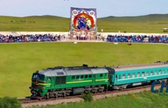 Амралтын өдрөөр Хүй долоо худаг руу тусгай вагон явна  