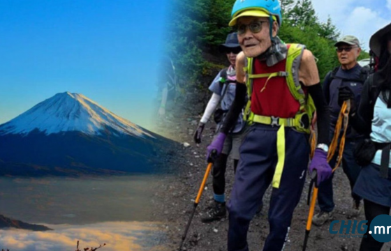 Японы 102 настай эрэгтэй Фүжи уулын оргилд гарч, дээд амжилт тогтоолоо