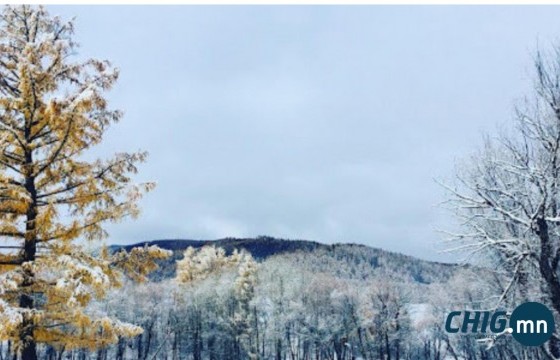 Уулархаг нутгаар нойтон цас орно