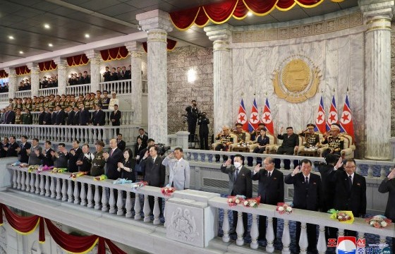 Ким Жон Ун хилийн чанад дахь цэргүүдэд БНАСАУ байгуулагдсан өдрийн мэндчилгээ дэвшүүлэв