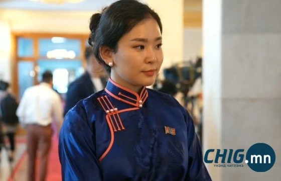 С.Цэнгүүн амьдрал мэдэхгүйдээ “томров” уу, аль эсвэл “попров” уу...