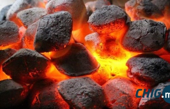 Хагас коксон түлшийг нэг уутыг нь 5000 төгрөгөөр борлуулна 