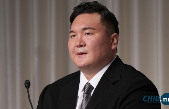 Сумогийн 69 дэх их аварга Хакүхо М.Даваажаргал “Баатруудын шагнал” хүртлээ