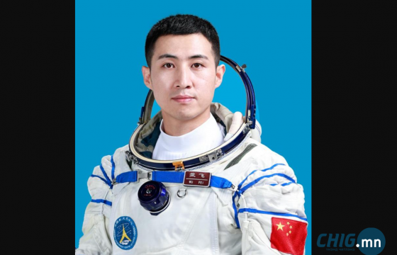 Өвөр Монголын нисгэгч Tiangong сансрын станц руу хөөрлөө