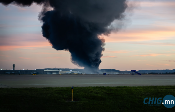 АНУ-ын Луисвиллд ачааны онгоц осолдож, 12 хүн нас баржээ