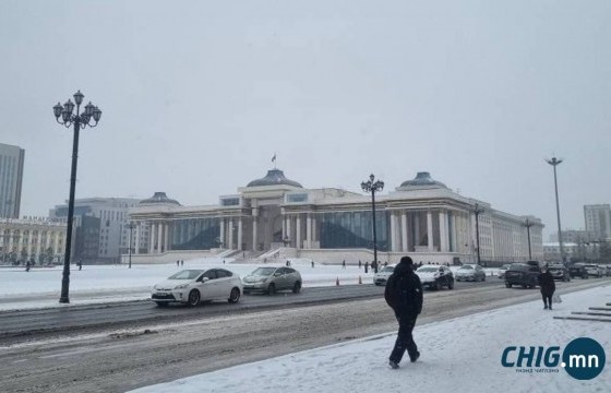 Иргэн, ААН-үүд ойр орчныхоо 50 метр газрын цасыг цэвэрлэхийг уриаллаа