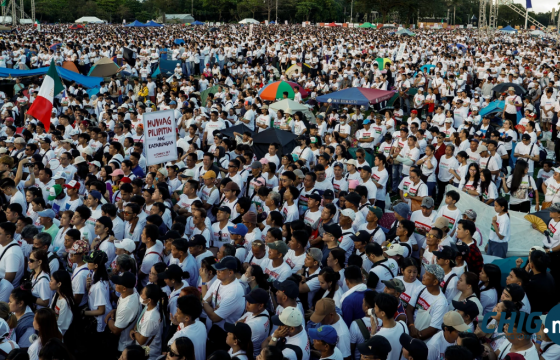 Филиппиний нийслэлд авлигын эсрэг олон зуун мянган иргэн жагслаа