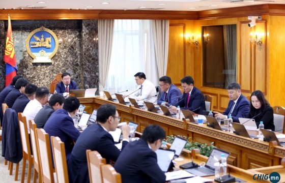 Өнөөдөр Засгийн газар ээлжит бусаар хуралдаж,  сурагчдын амралтыг наашлуулах эсэхийг хэлэлцэнэ 