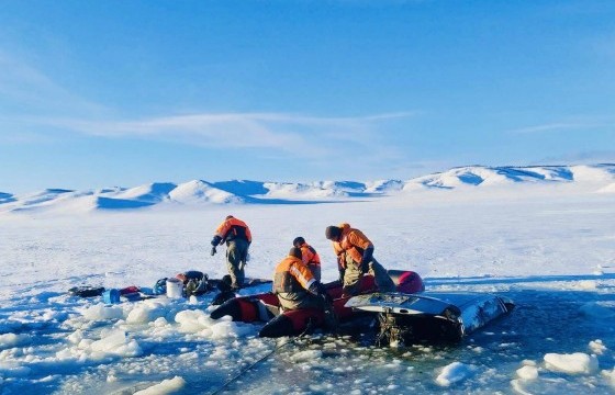 Цэнгэл нуурын мөсөнд цөмөрч, хоёр хүн нас баржээ 