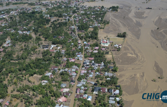 Индонезид үерийн улмаас 1 сая иргэнийг нүүлгэн шилжүүллээ