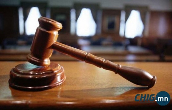 ОХУ-аас оруулж ирсэн автомашиныг татвараас зайлсхийлгэсэн байцаагч нарт ял оноолоо