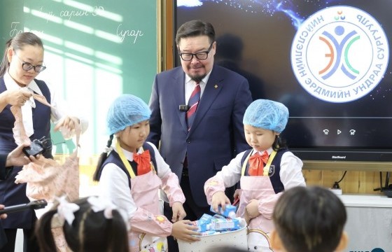 “Сүүн дархлаа” хөтөлбөрийг Улаанбаатар хотын хэмжээнд хэрэгжүүлж эхэллээ 