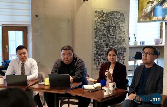 “Хүний амьд байх хэрэгцээгээр барьцаалж хотоос HOTULA нэртэй APP-ийг иргэдэд шахсан”