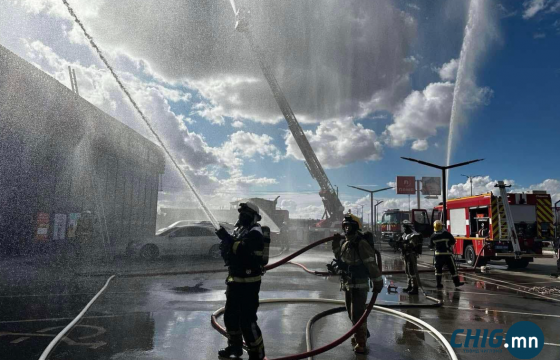 Алба хаагчид 9 иргэний амь насыг авран хамгаалж, 12 иргэнийг утаажилтын бүсээс гаргалаа