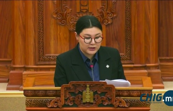 Яллагдагчаар татагдсан Э.Болормаад өчигдөр хилийн хориг тавьжээ 